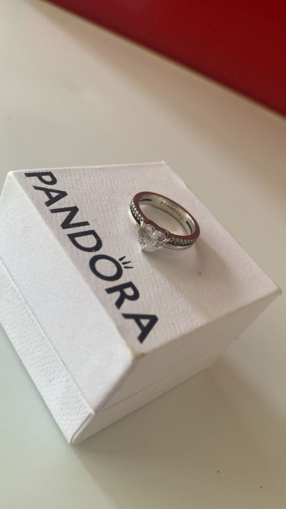 Pandora Ring (size 52)