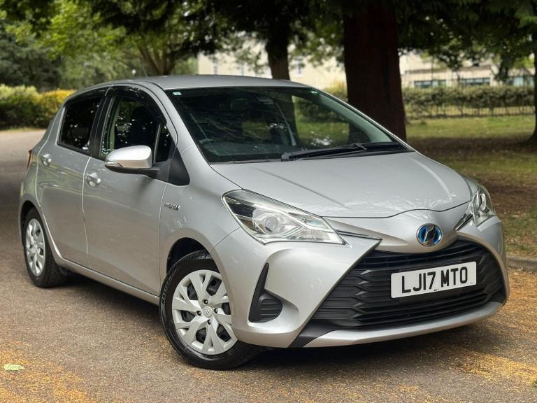 2025 Toyota Yaris 1.5 VVT-h Icon E-CVT Euro 6 (s/s) 5dr Petrol/Electric Hybrid Automatic