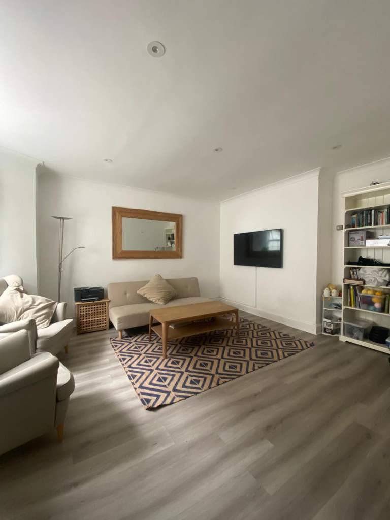 Flat Share West Kensington