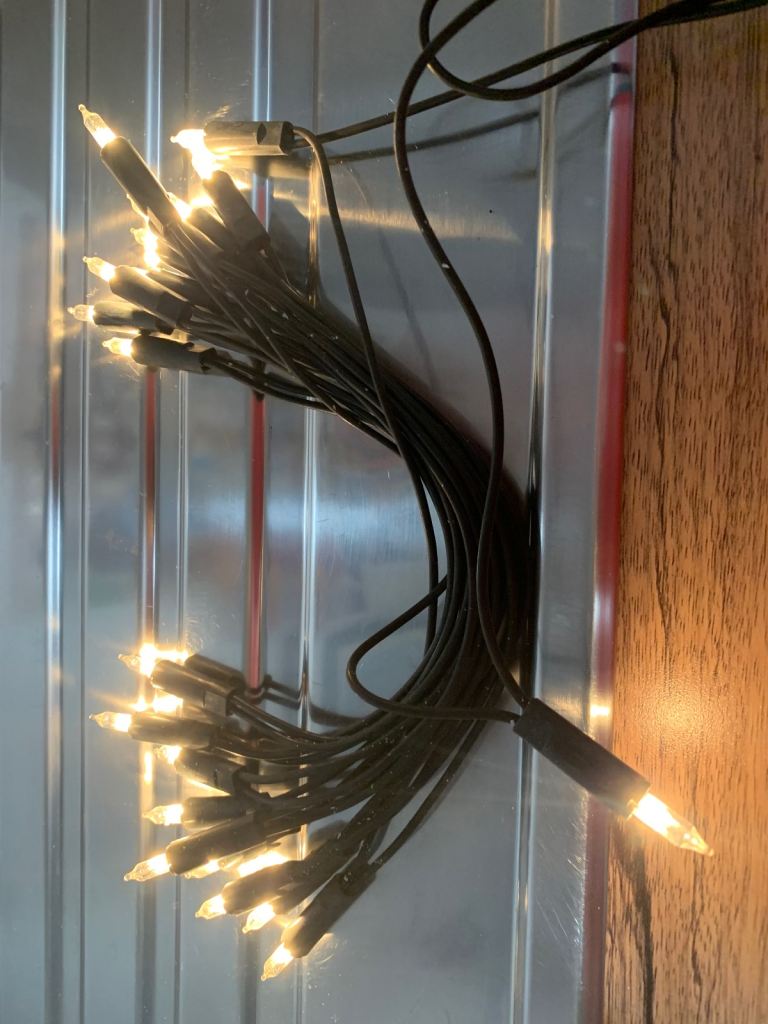 Christmas lights x 20 bulbs clear