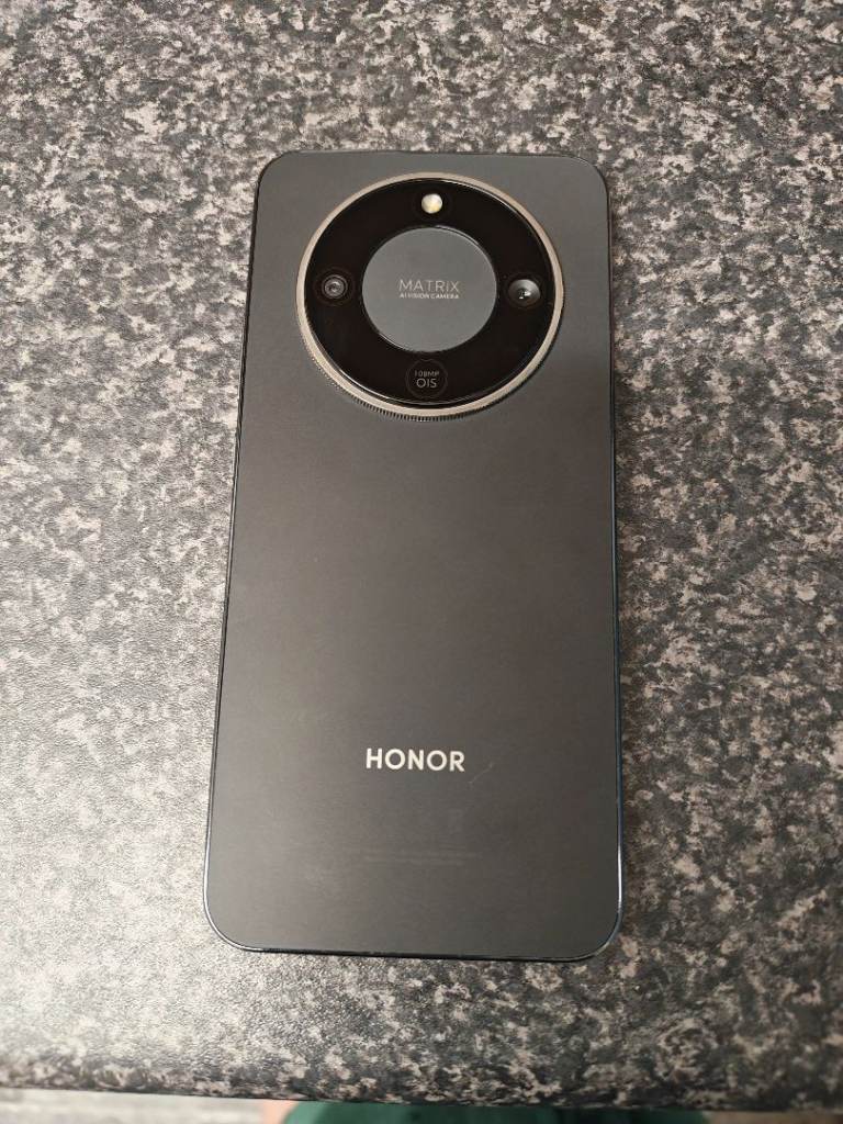 Honor Smartphone - Grey, Good Condition