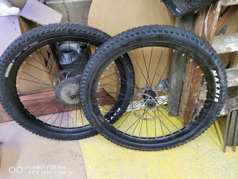 Ebike. Mountain bike boost wheels 27.5 
