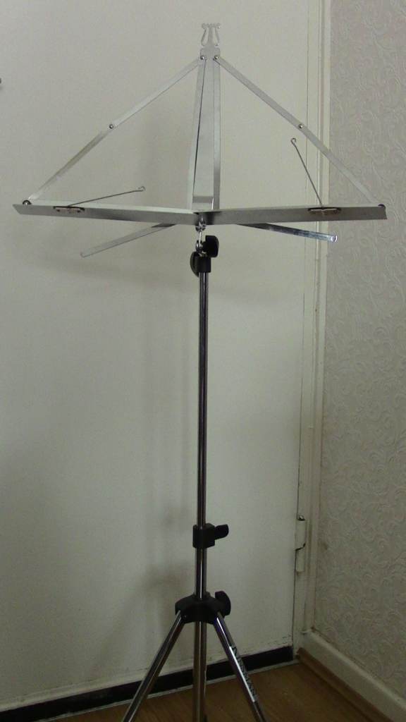 SHEET MUSIC BOOK STAND + CARRYING BAG PORTABLE FOLDING METAL STAND ADJUSTABLE