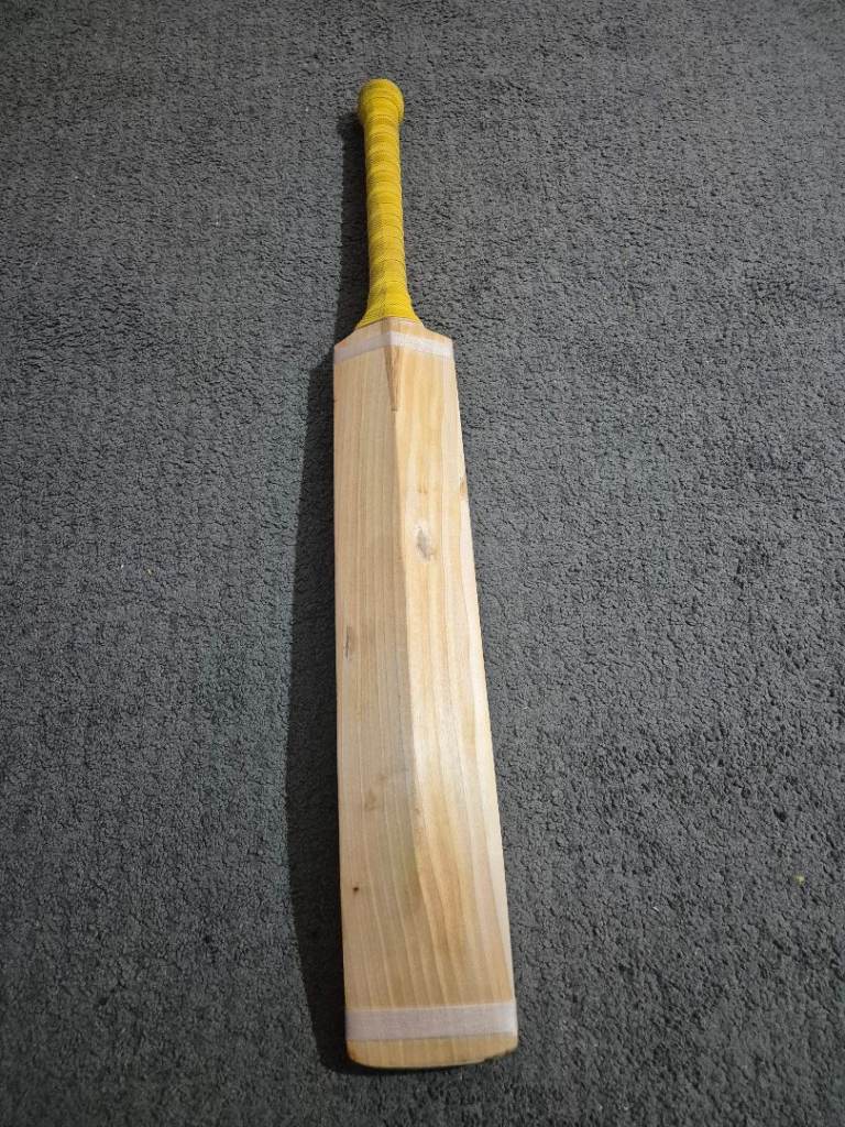 Keeley Cricket Bat