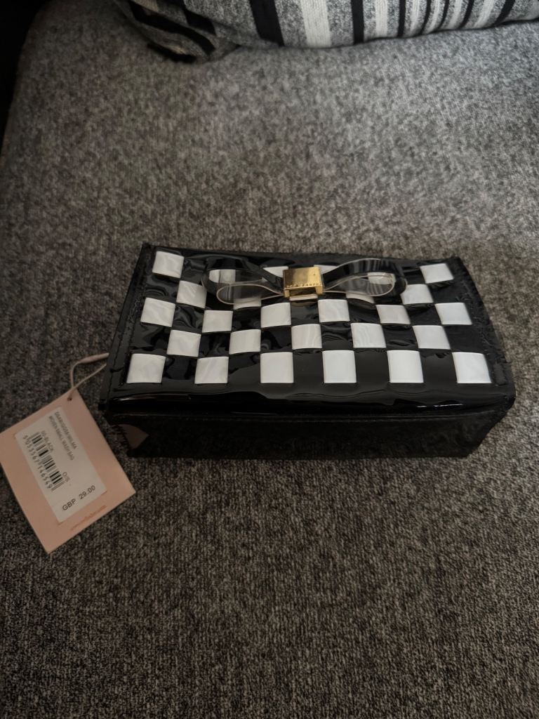 Ted Baker Small Wash Bag RRP 29.00