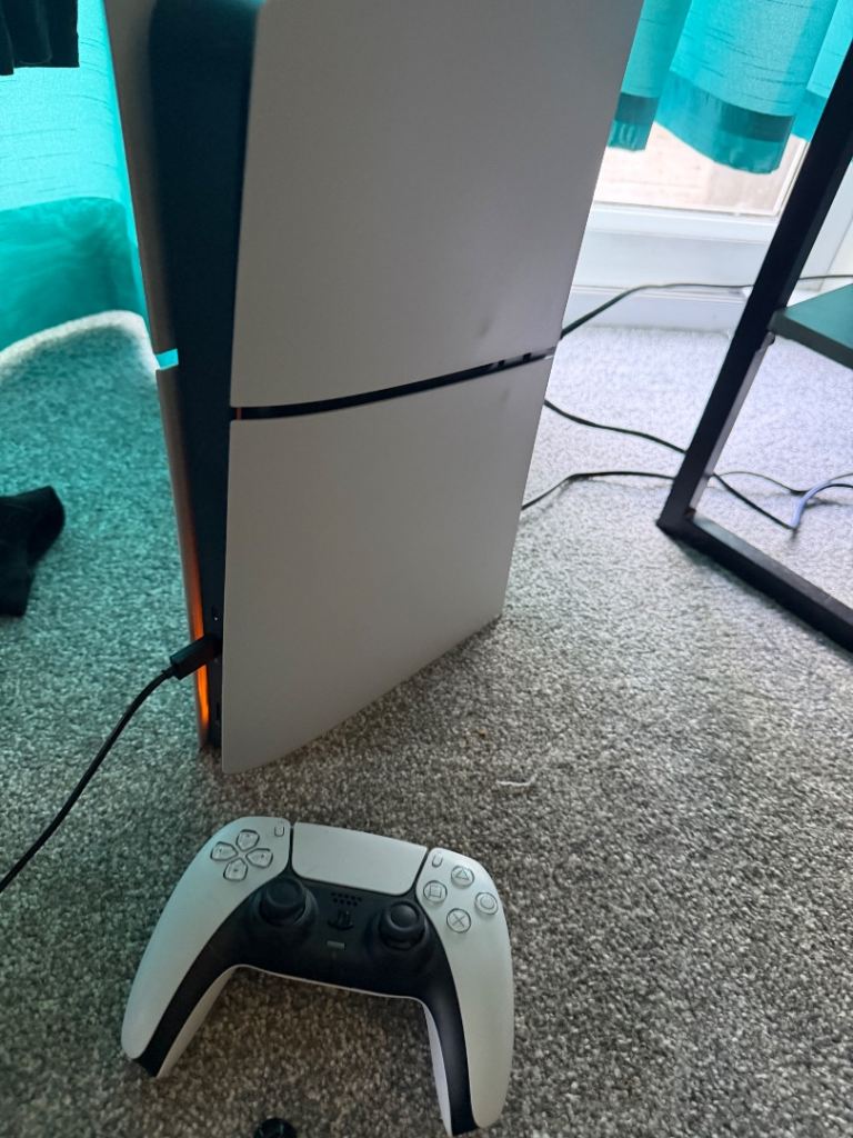 Sony PlayStation 5 Console & Controller – Good Condition