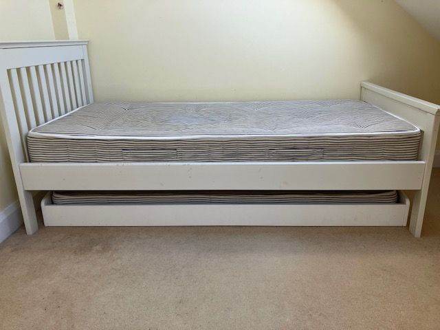 Aspace antique white single bed with trundle bed 