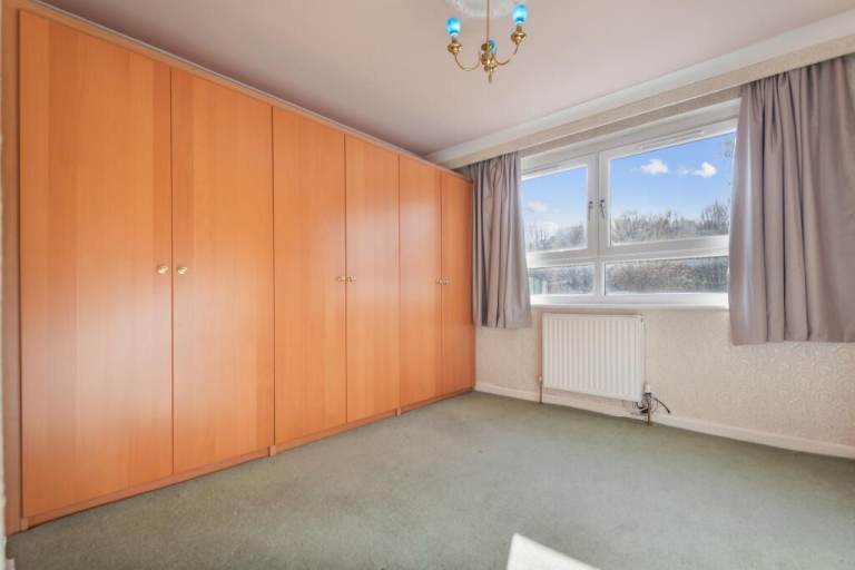 Large Wooden Fitted Wardrobes – Free