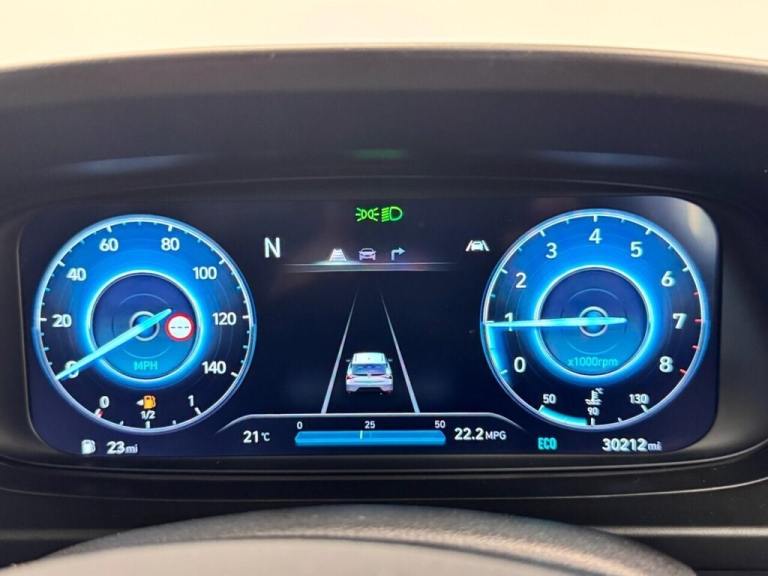 2021 Hyundai BAYON 1.0 T-GDi MHEV PREMIUM FIVE DOOR 100 BHP + SAT NAV + REAR CAMERA + HEATED S HA...