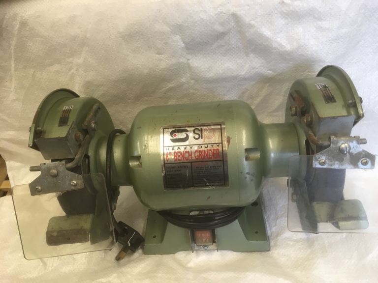 “SIP 6inch Bench Grinder in good condition and sparingly used