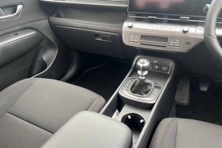 2025 Hyundai KONA 1.0T 100 Advance 5dr HATCHBACK PETROL Manual
