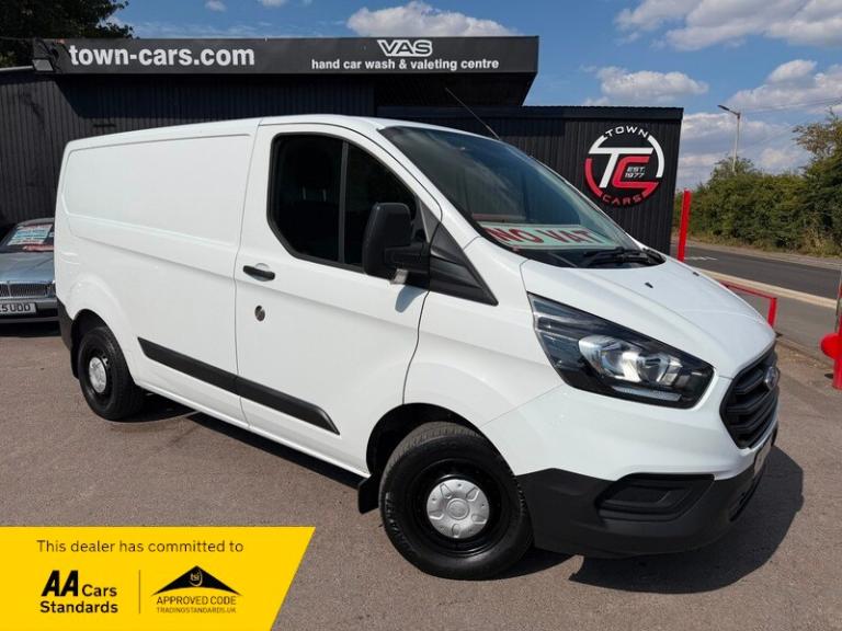 Ford Transit Custom 300 BASE P/V L1 H1- !! NO VAT !!, 6 SPEED, 1 FORMER OWNER