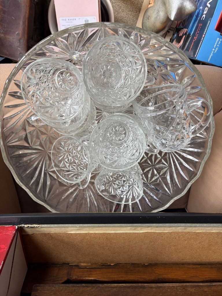 Glass punch bowl with 12 glass cups new