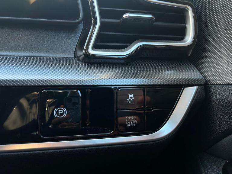 2022 Kia Sportage 1.6T GDi HEV 4 5dr Auto ESTATE PETROL/ELECTRIC Automatic