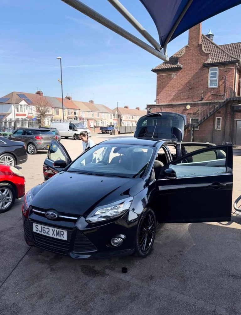 Ford, FOCUS, Hatchback, 2012, Semi-Auto, 1596 (cc), 5 doors