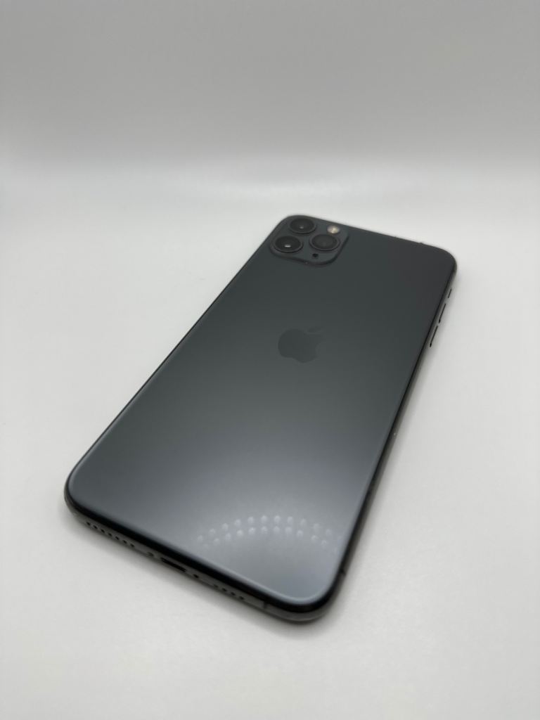 PRISTINE: Apple iPhone 11 Pro Max, 64gb, Black (UNLOCKED)