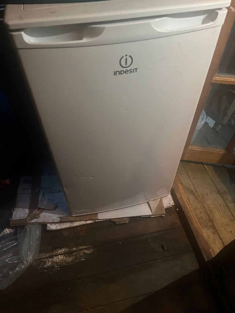 Mini freezer . Colour white 