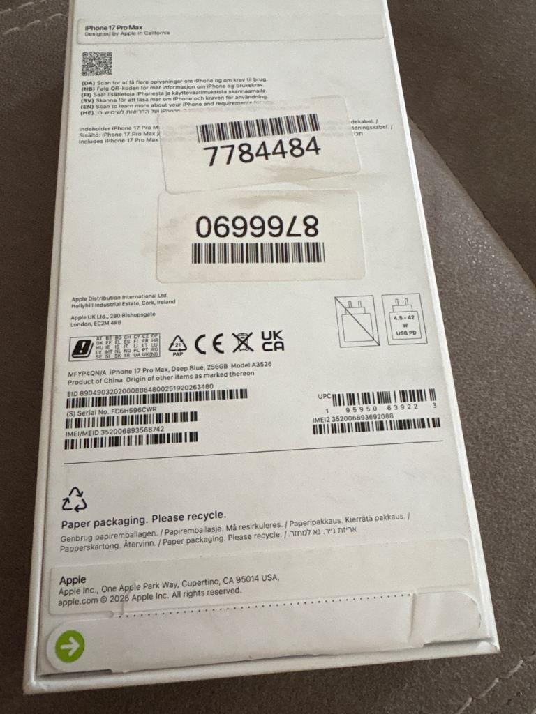 iPhone 17 ProMax. 256gb Deep Blue