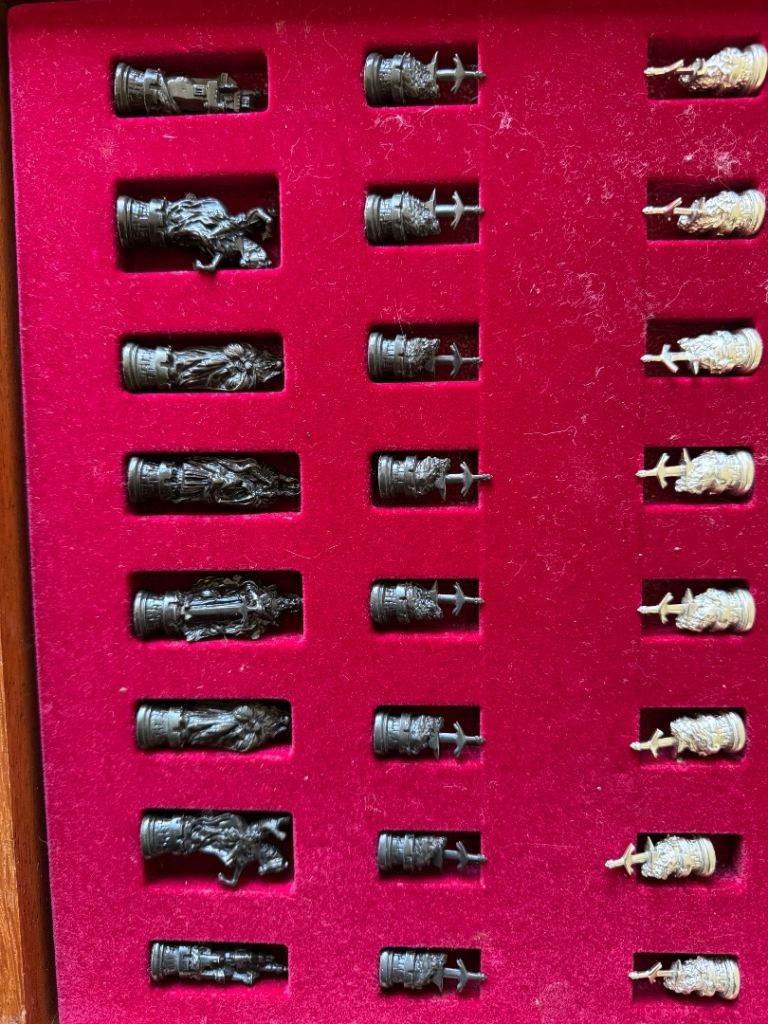 Complete Pewter Chess Set with Decorative Pieces in Good Condition