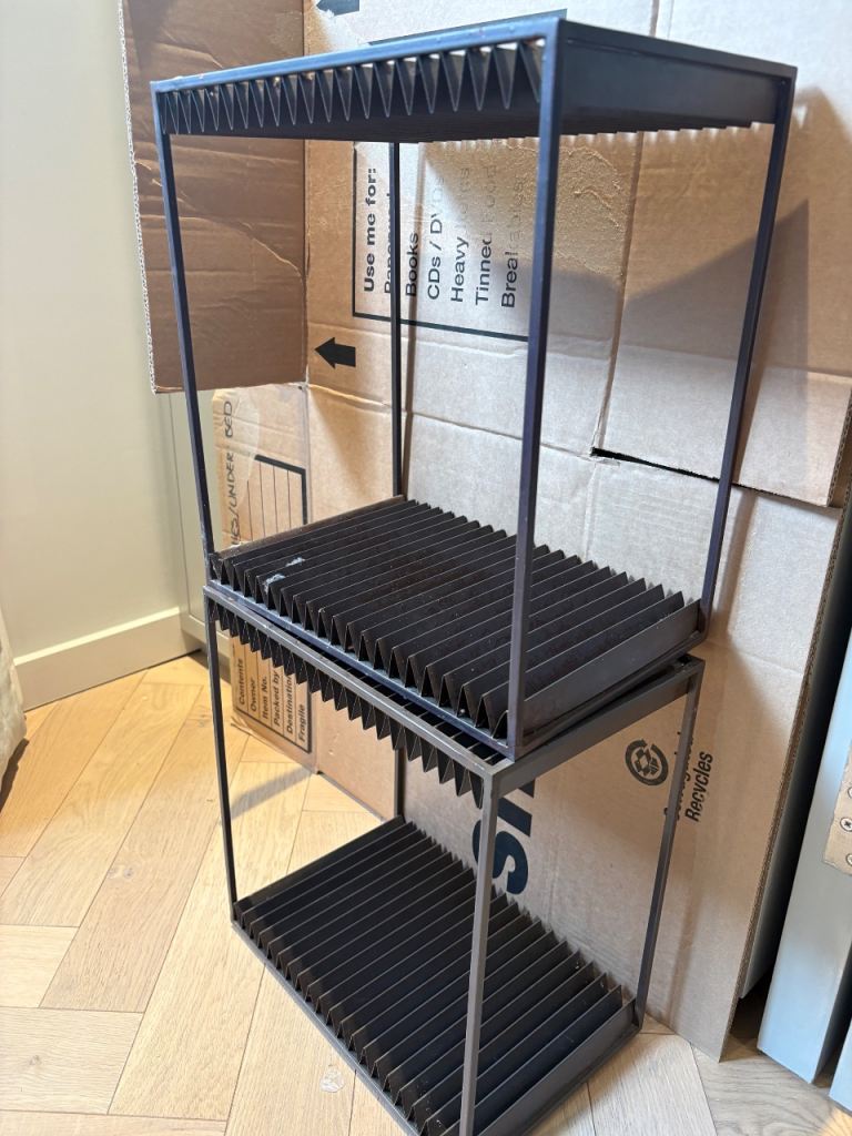2x Vinyl Racks - can hold 20 records each 