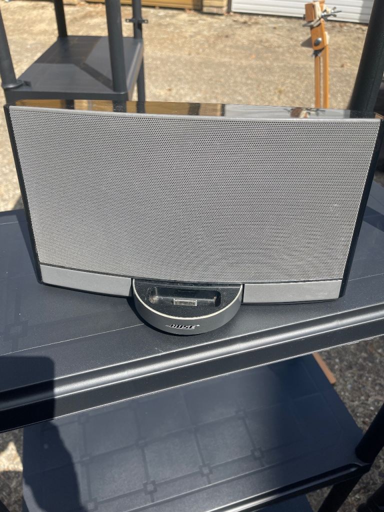 Bose SoundDock Digital Music System – Good Condition
