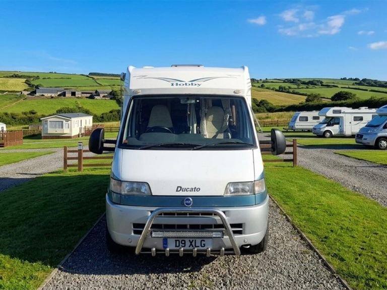 2001 Hobby 750 2.8 Diesel 4 Berth
