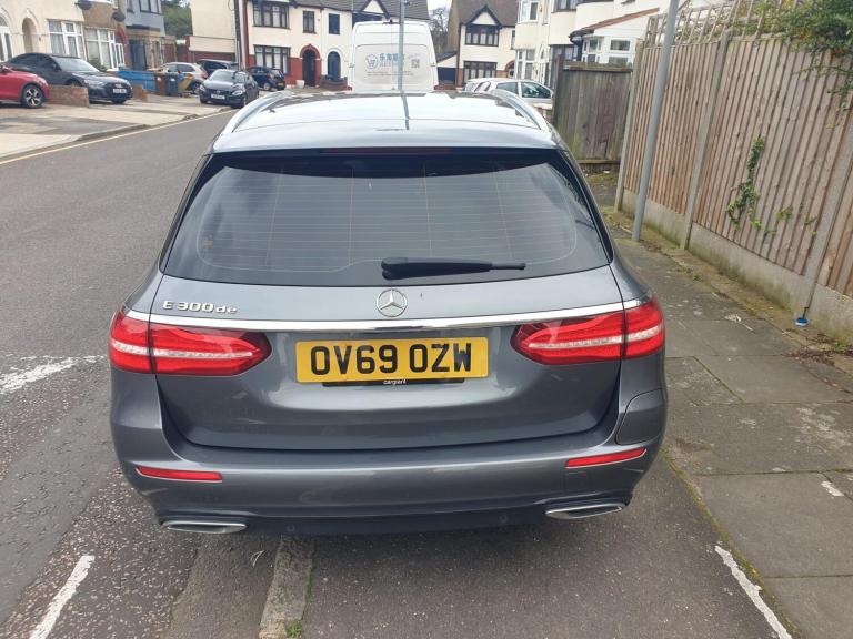 2019 Mercedes-Benz E Class E300de SE 5dr 9G-Tronic ESTATE Diesel Parallel Phev Automatic