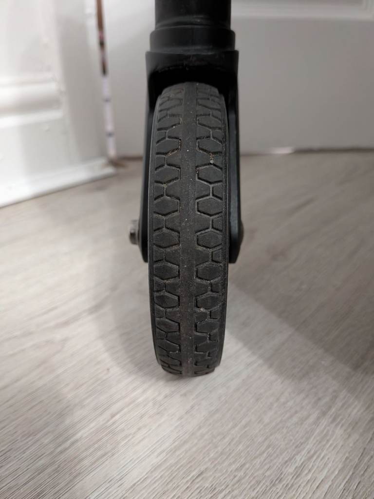 Zummi Explorer Compact Stroller (great)