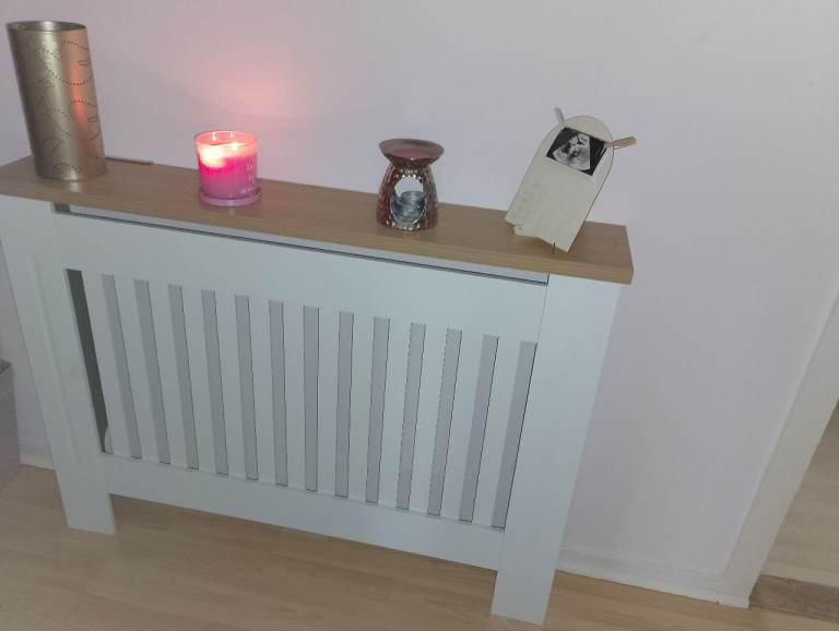 Vida Designs Arlington Radiator Covers - White, As Good As New