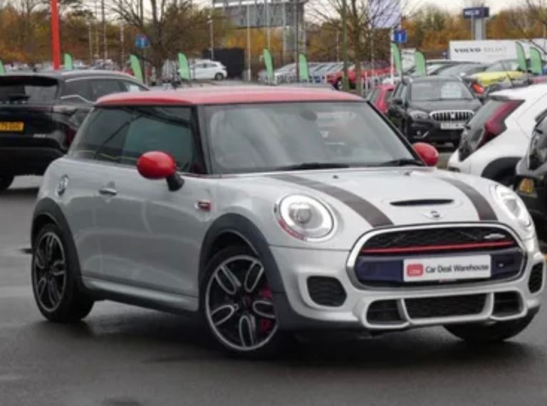 Breaking mini f56 jcw LCI 