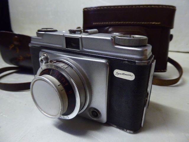 Sportsman 35mm camera