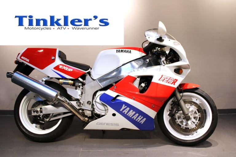 1990 H Yamaha FZR750-R OW-01 White/Red