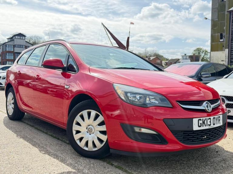 2013 Vauxhall Astra 1.6i 16V Exclusiv 5dr Auto ESTATE PETROL Automatic