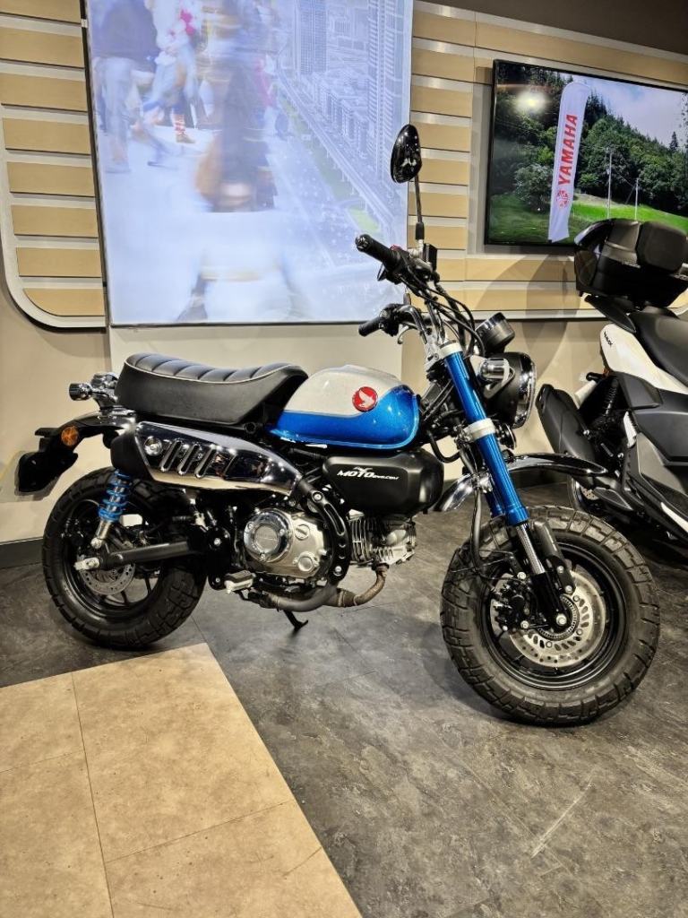 HONDA MONKEY BIKE 5 SPEED ST125