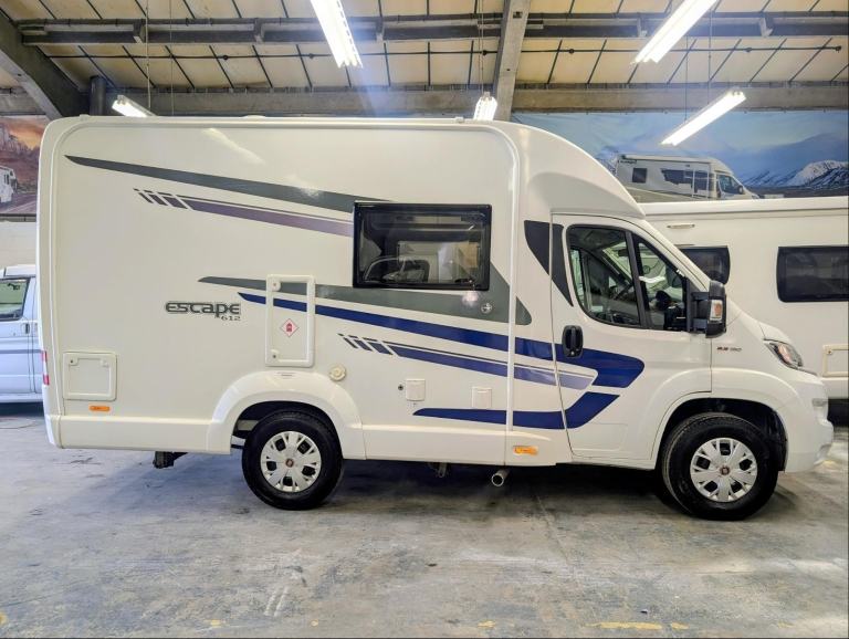 SWIFT ESCAPE 612 TWO BERTH MOTORHOME FIAT DUCATO 2.3 **STUNNING MOTORHOME**