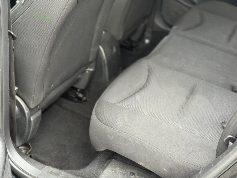 2012 Peugeot 308 1.6 HDI 92 SR 5dr ESTATE DIESEL Manual