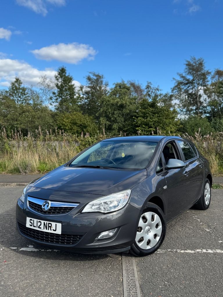 Vauxhall, ASTRA, Hatchback, 2012, Manual, 1398 (cc), 5 doors