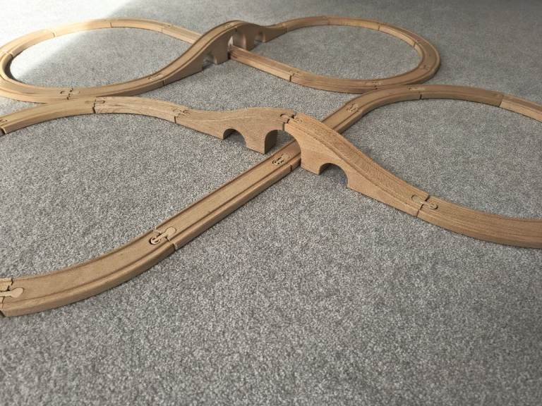 IKEA Wooden Train Track Figure of 8 loop Humpback Bridge- Compatible With Brio etc 