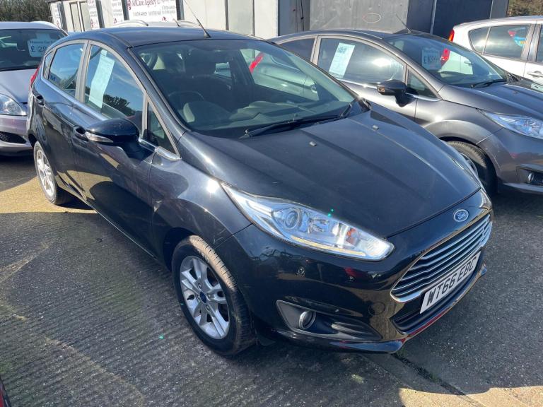 2017 Ford Fiesta 1.0T EcoBoost Zetec Euro 6 (s/s) 5dr HATCHBACK Petrol Manual