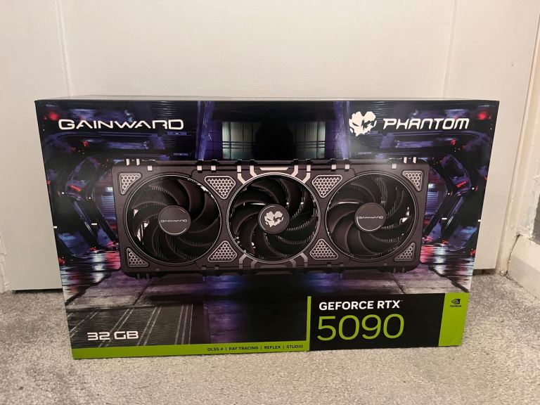 NEW Gainward GeForce RTX 5090 Phantom 32GB Graphics Card