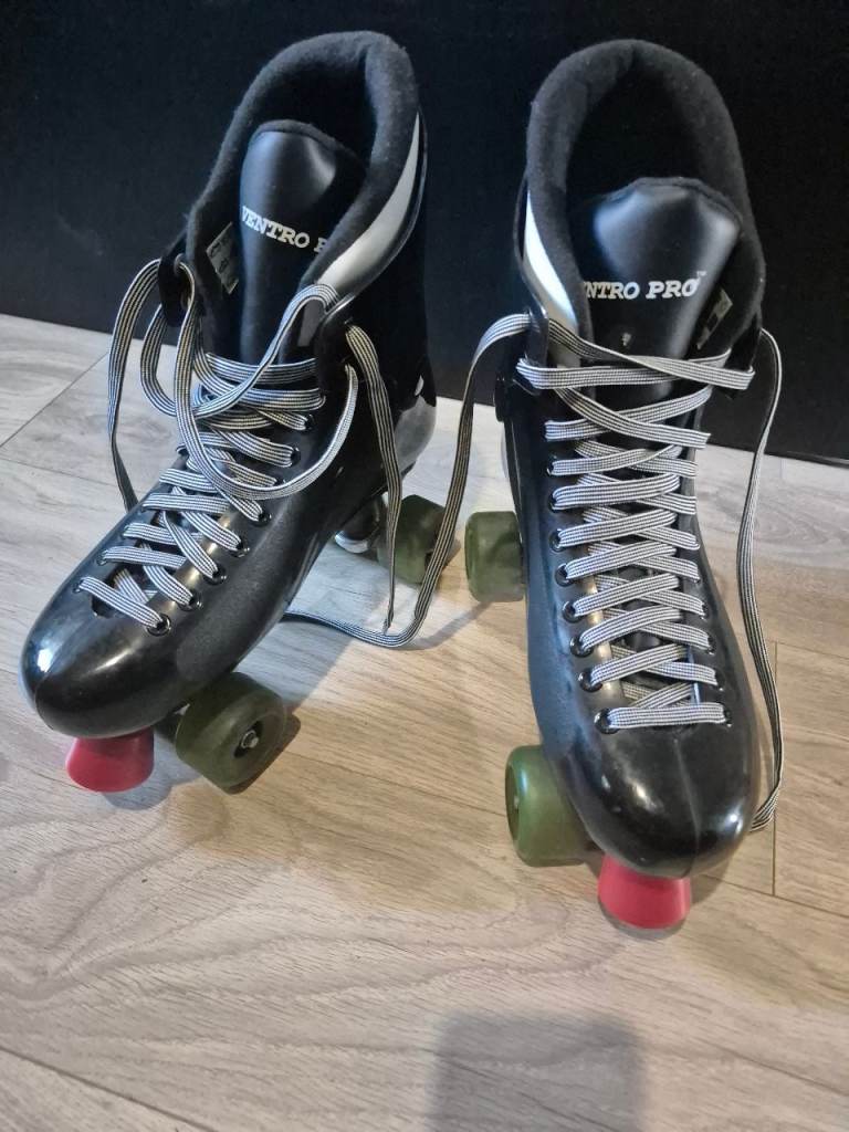 Ventro Pro Roller Skates – Size UK 9 / EU 43 – Black – Good Condition – £90