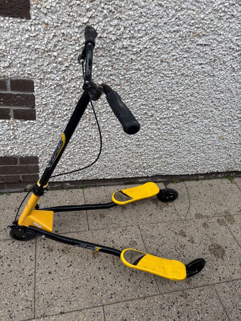 Large Flicker scooter 
