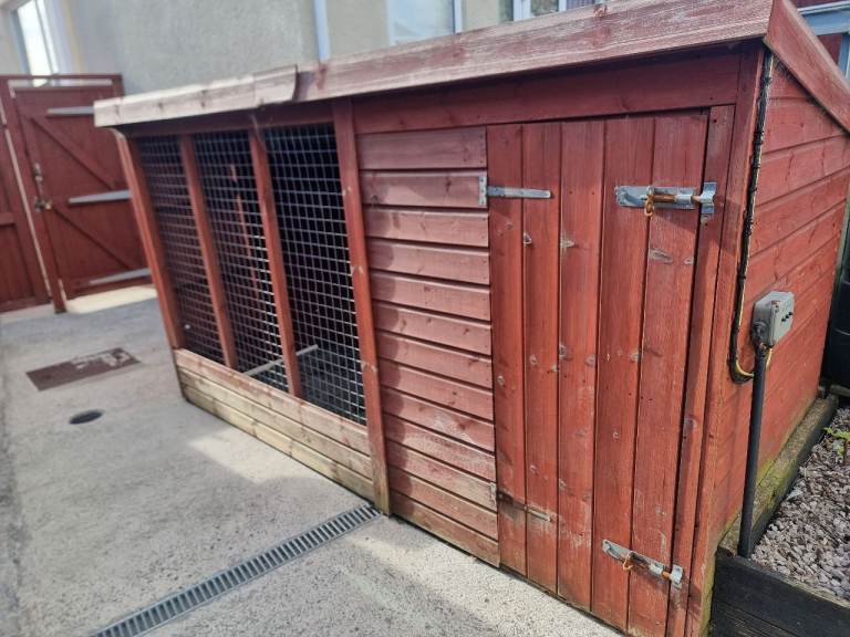 Dog kennel