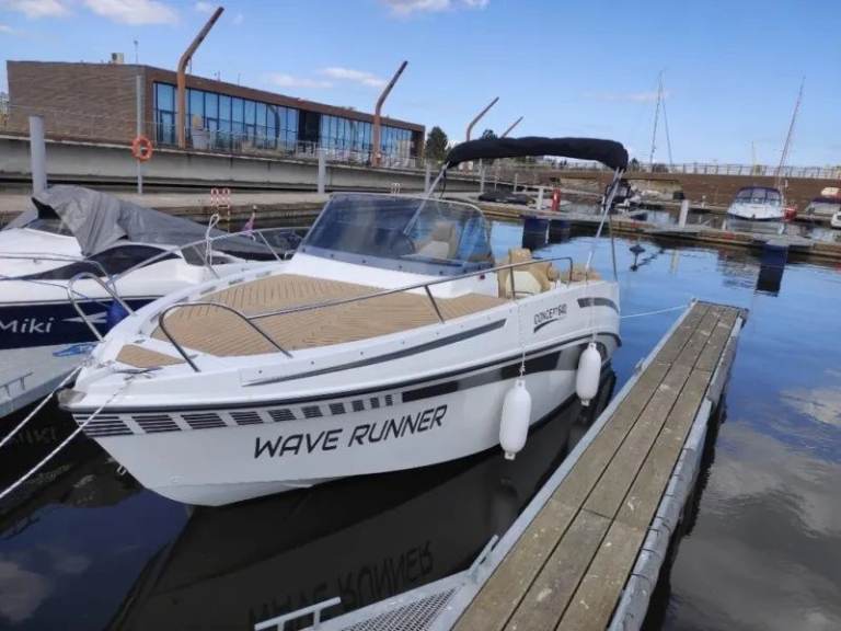 Brand New QX640 Concept Cruiser Boat