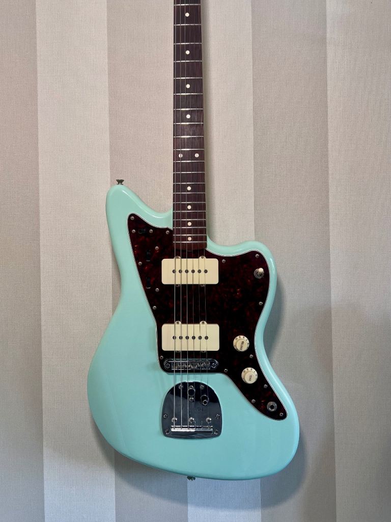 Fender Vintera 60s Jazzmaster - Modified Surf Green Pau Ferro Fretboard