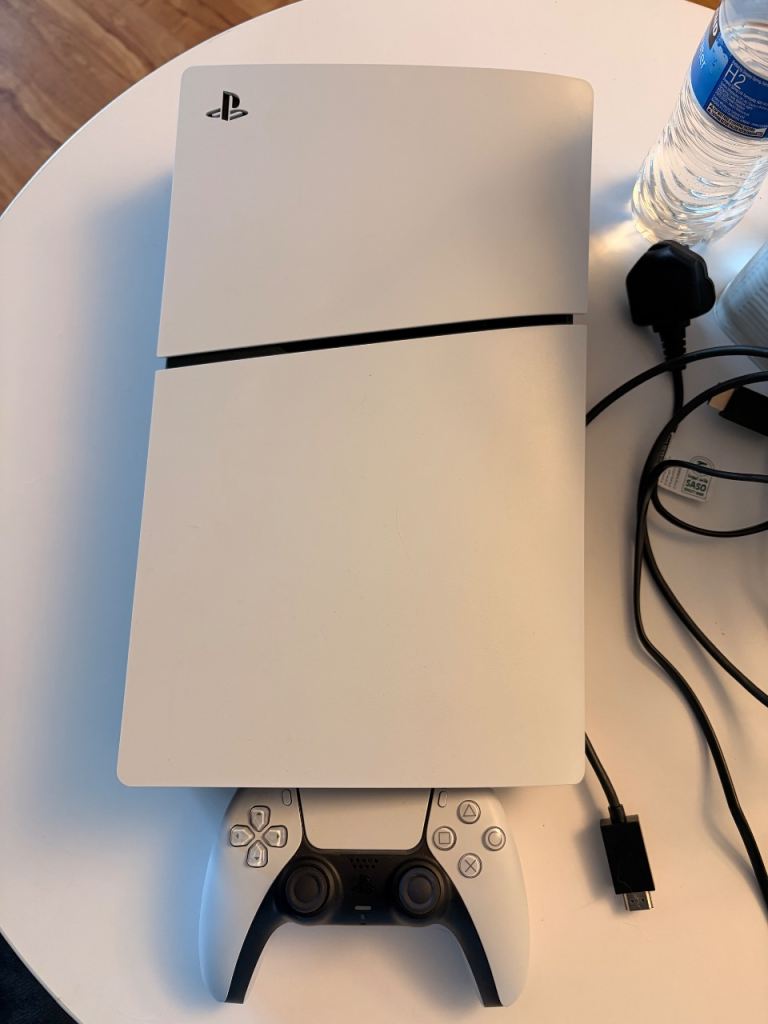 Sony PlayStation 5 Digital Slim 825GB 