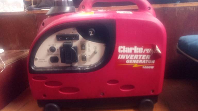 MUST GO TODAY OR TOMORROW Clarke 1000W Inverter Generator –  Almost Ready