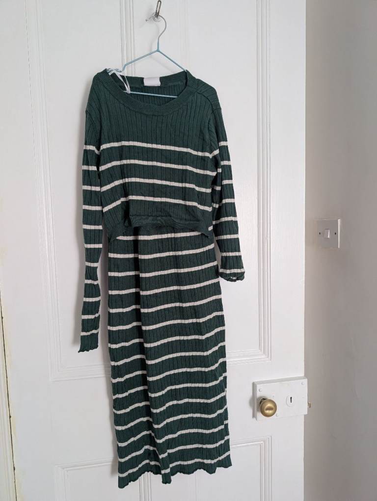 green casual dress Women's Terry Cloth Short | Avara size up for room jersey stretch Old Navy Women's Smocked-Bodice Color:Tawny