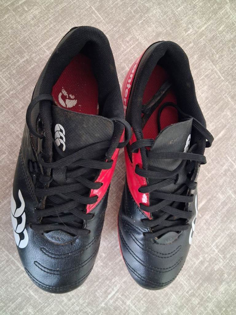 Canterbury rugby shoes size 4