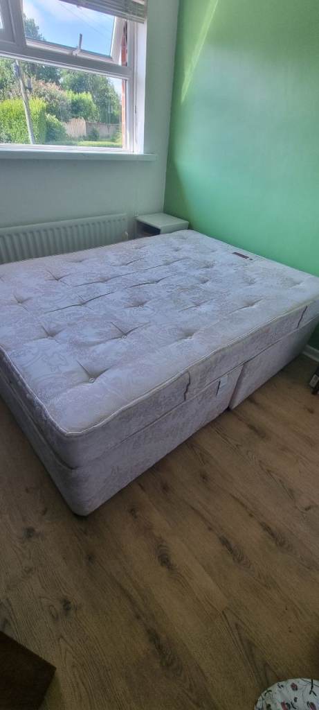 Double Bed Mattress and Base – Good Condition